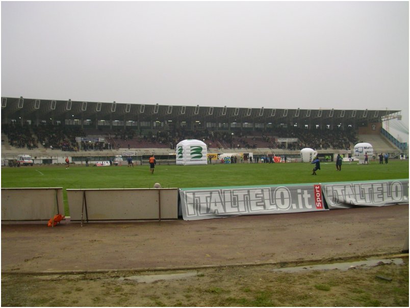 Arezzo - Piacenza  28.11.2004 012